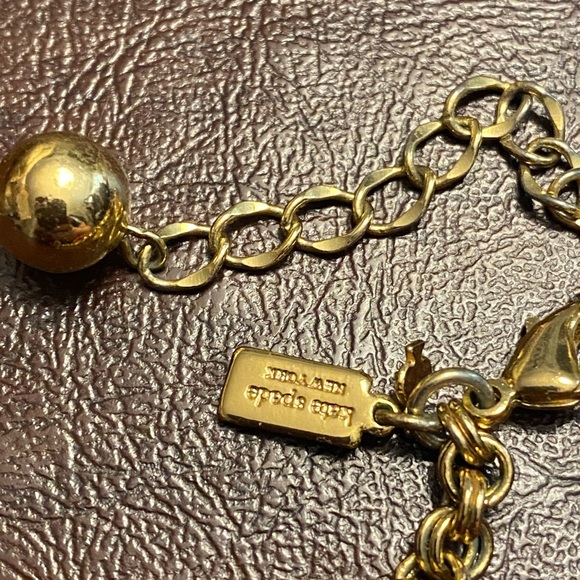 Kate Spade Day Tripper collar necklace coral colored resin with gold tone chain - Picture 3 of 4